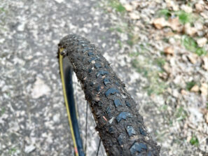 Desafío Gravine Gravel Derramamiento de lodo de neumáticos