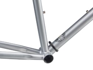 Acoplador de tubo diagonal separable del cuadro Ritchey Road Logic