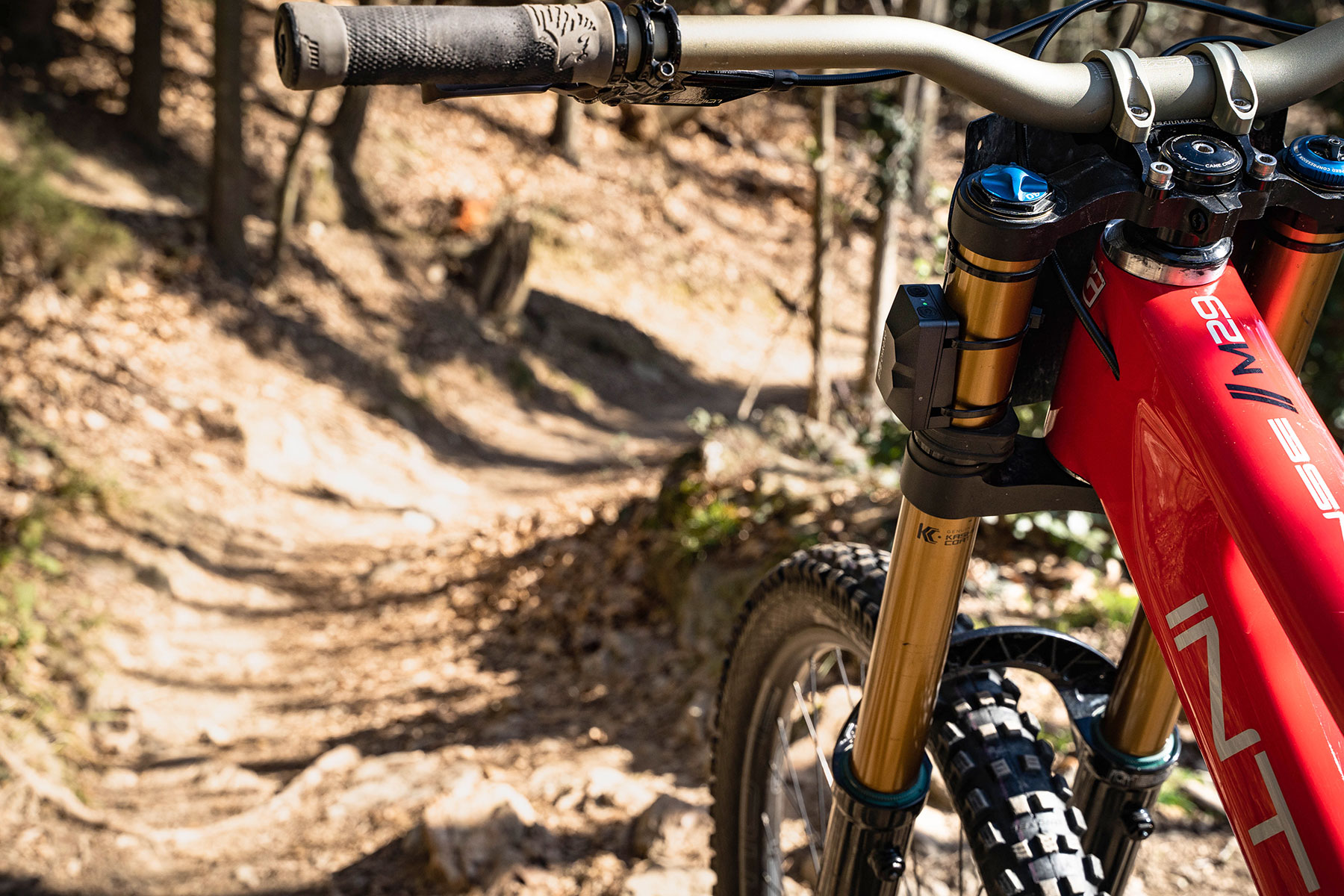 El cronómetro de vueltas BYB Chrono GPS te ayuda a encontrar adónde ir más rápido, entrenamiento DH