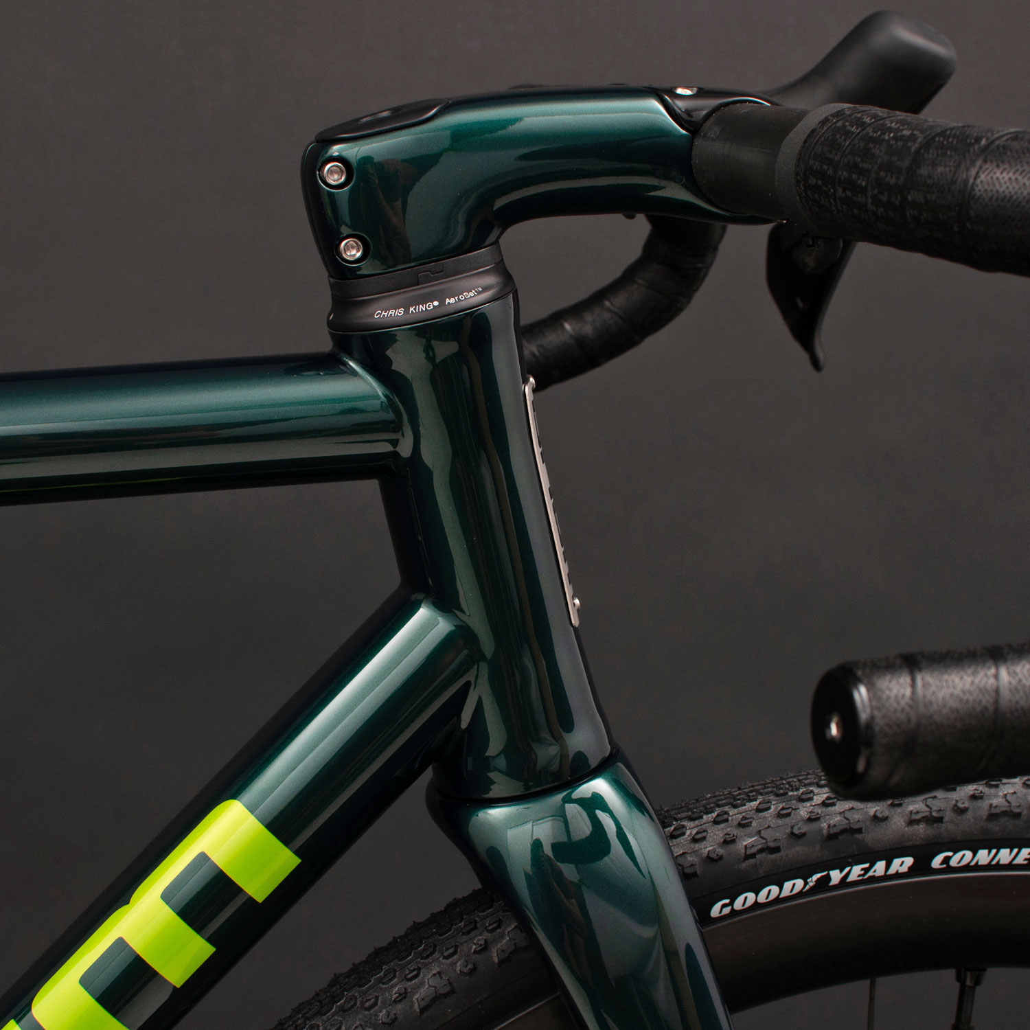 - Marchas Cicloturistas Chris King AeroSet 1 2 auriculares de enrutamiento interno integrados, Baum